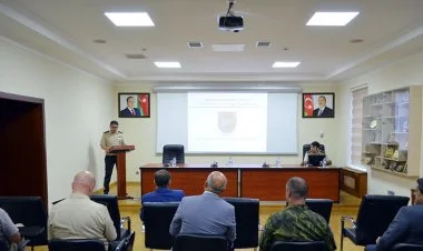 Hərbi attaşelərə ermənilərin qanunsuz fəaliyyəti göstərildi