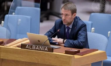 Humanitar tələbatlar siyasiləşdirilməməlidir