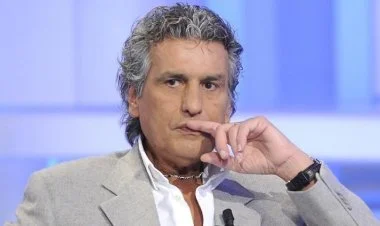 Əfsanəvi italyan musiqiçisi Toto Kutunyo vəfat edib