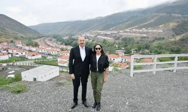 İlham Əliyev və Mehriban xanım Laçındadır FOTO