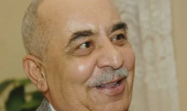 Bu gün Yaşar Nurinin anadan olmasından 72 il ötür