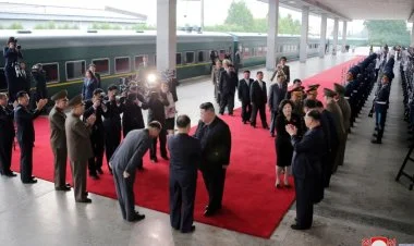 Kim Çen In Rusiyada səfərdədir