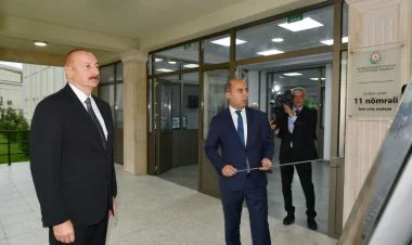 Prezident məktəbin yeni binasının açılışında iştirak edib
