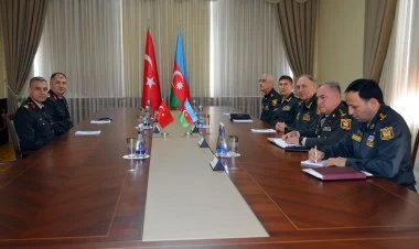Baş Qərargah rəisi türkiyəli nümayəndə heyəti ilə görüşüb