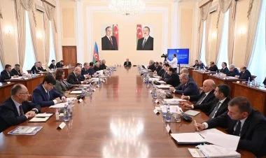 Baş nazir hökumət üzvlərinə tapşırıqlar verdi FOTO