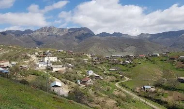 Ermənilər Şuşanın Sarıbaba kəndini boşaltdılar