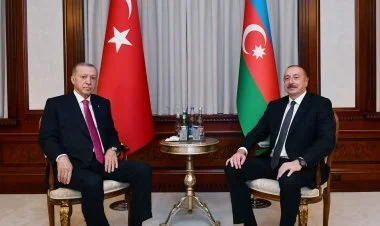 Prezidentlərin təkbətək görüşü başladı