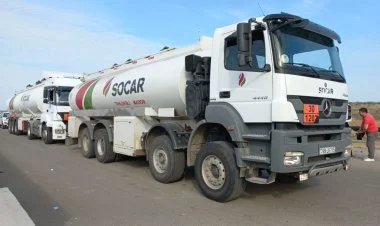 Ermənilər üçün daha 2 maşın yanacaq göndərildi