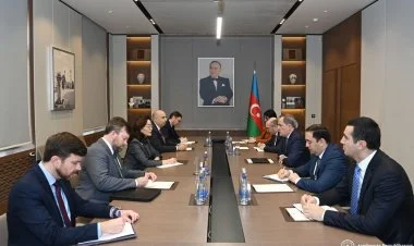 Ceyhun Bayramov Yuri Kim ilə görüşüb