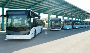 Bakı Xankəndiyə könüllü köçkünlər üçün avtobus göndərir