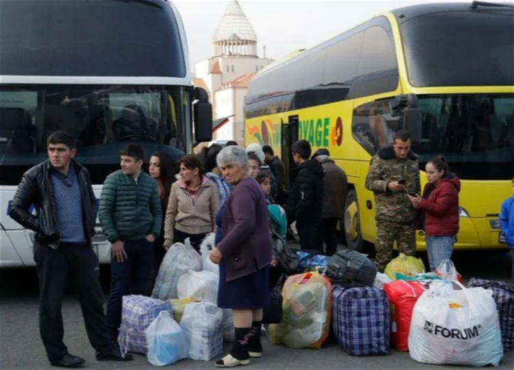 Qarabağdan 13 550 erməni könüllü köçüb