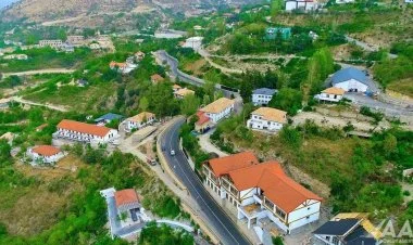 Laçında şəhərdaxili yollar asfaltlanır VİDEO