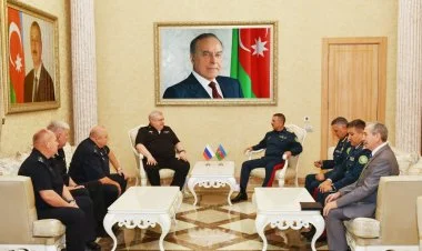 Rusiyalı sərhədçi admiral Bakıya gəlib