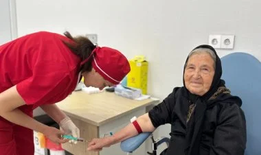 Laçın şəhərinə köçürülən ailələr tibbi müayinələrdə