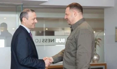 Ermənistan Rusiyanın düşmənləri ilə dostlaşmaq istəyir