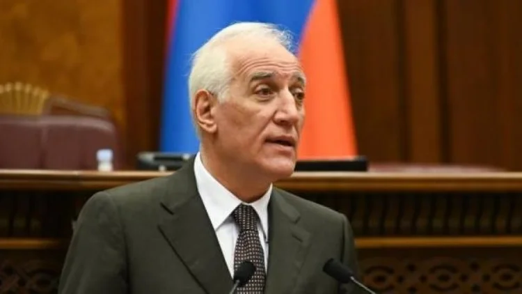 Ermənistan prezidenti Roma statutunu təsdiqlədi