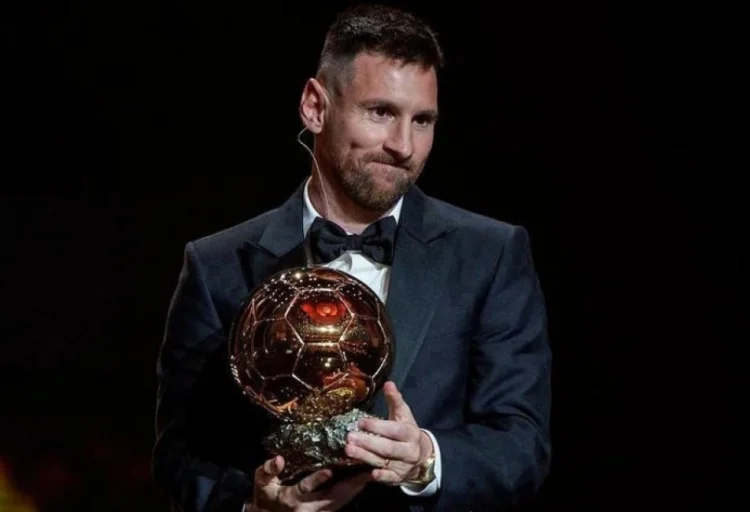 “Qızıl top” mükafatının qalibi Lionel Messi olub