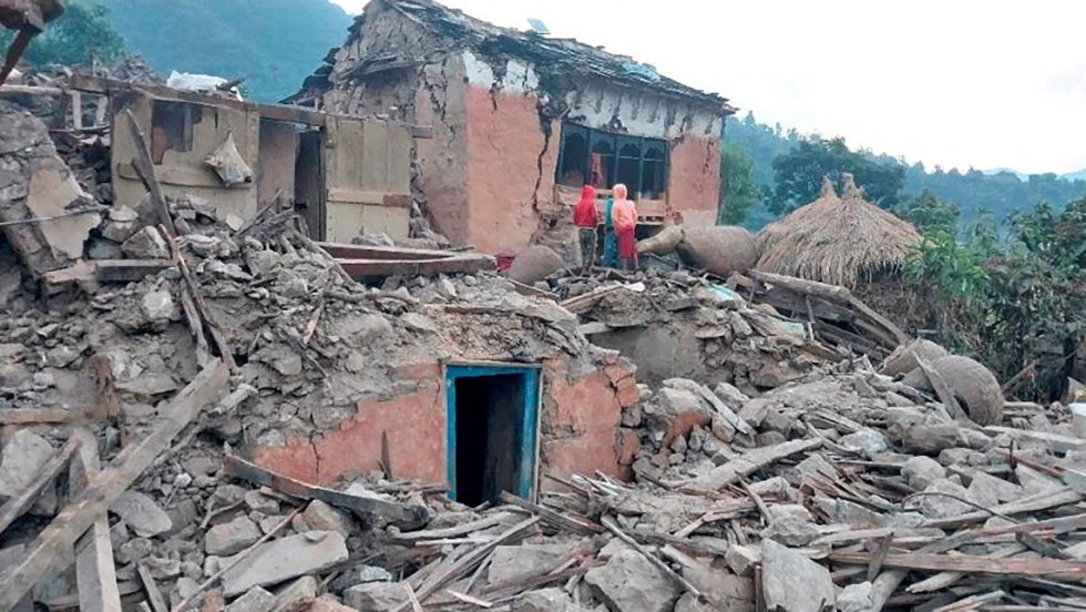 Nepalda zəlzələ nəticəsində azı 128 nəfər ölüb