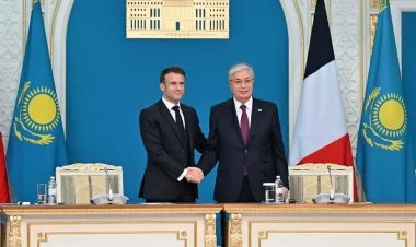 Makron Tokayevlə nələri müzakirə edib FOTO