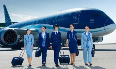 AZAL-ın rəhbərliyi dəyişəndən  sonra forması da dəyişdi