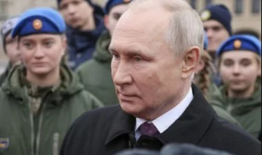 "Reuters": Putin yeni prezidentlik müddətinə namizəd olacaq