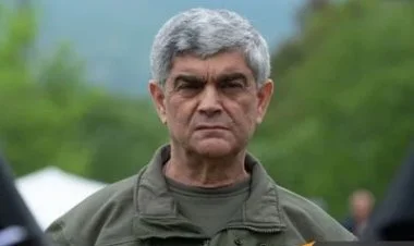 Vitali Balasanyan dindirildi
