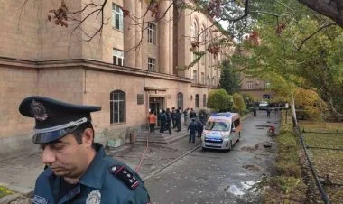 İrəvan Dövlət Universitetində partlayış VIDEO