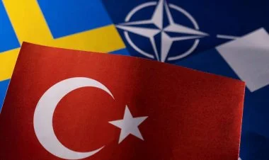 Türkiyə İsveçin NATO-ya üzvlük ərizəsini hələ təsdiq etmir