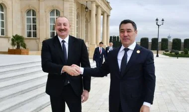 İlham Əliyev Qırğızıstan Prezidenti ilə görüşüb