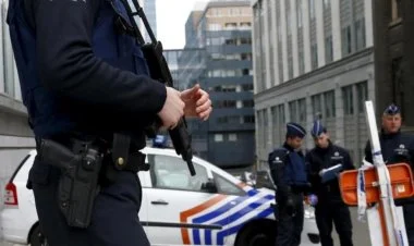 Belçikada bomba hədələrindən sonra 30 məktəb bağlandı