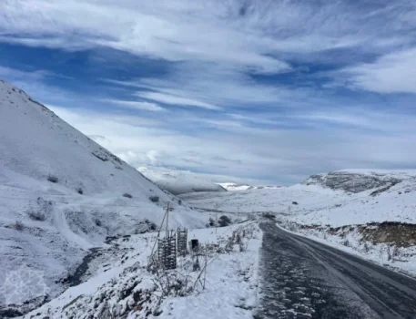 Daşkəsən və Gədəbəyə qar yağıb