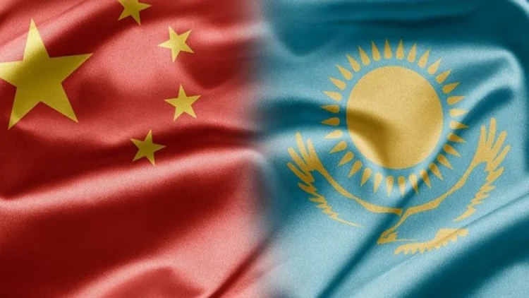 Qazaxıstanla Çin arasında viza rejimi ləğv edilir