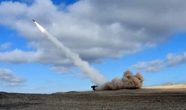 Şərti düşmənin hava hədəfləri dəqiqliklə məhv edildi VİDEO