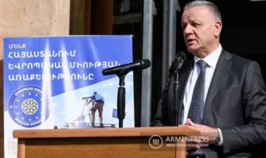 Avropa İttifaqı Ermənistanı silahlandırmaq fikrindədir