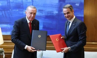 Türkiyə ilə Yunanıstan Afina Bəyannaməsini imzaladı