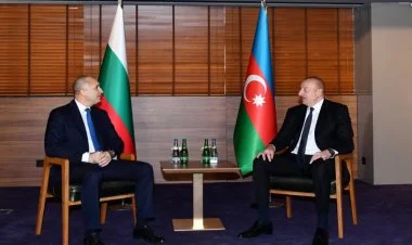İlham Əliyev Bolqarıstan Prezidenti ilə təkbətək görüşüb