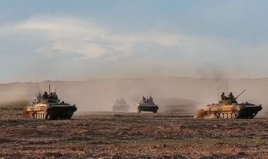 SEPAH İranın Qərbində yenə hərbi təlim keçirir FOTO