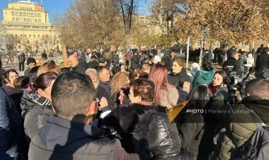 İrəvanda indi də balıqçılar Paşinyanı devirmək istəyir