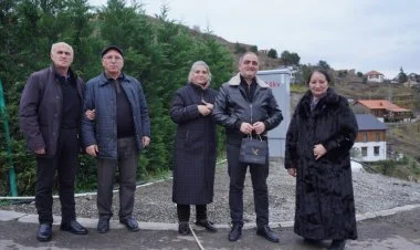 Daha 20 laçınlı ailəyə evlərin açarları verildi FOTO