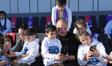 İlham Əliyevin və xanımının səmimi görüntüləri VİDEO