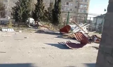 Külək ölkənin şimalında fəsadlar yaratdı, elektrik kəsildi