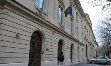 Fransa 2 diplomatımızı "arzuolunmaz şəxs" elan edib
