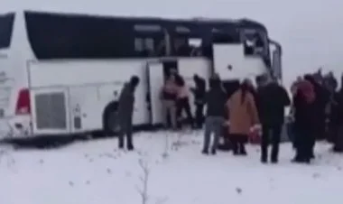 Türkiyədə avtobus qəzası baş verib, ölən və yaralananlar var
