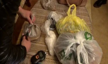 İrandan gətirilən 29 kq narkotiki qəbul edən şəxs saxlanılıb