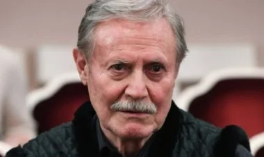 Yuri Solomin vəfat edib