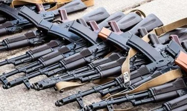 Ermənistanda 17 min "Kalaşnikov" avtomatı yoxa çıxıb