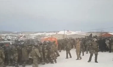 Başqırdıstanı kütləvi etiraz aksiyaları bürüyüb FOTO