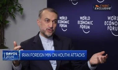 İran XİN Tehranın husilərə yardım etdiyini təkzib etdi
