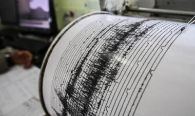 Yaponiya sahillərində zəlzələ baş verib