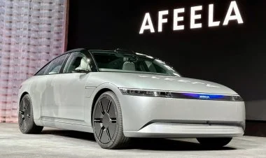 “Apple”dan sürücüyə yardım funksiyalı elektromobil